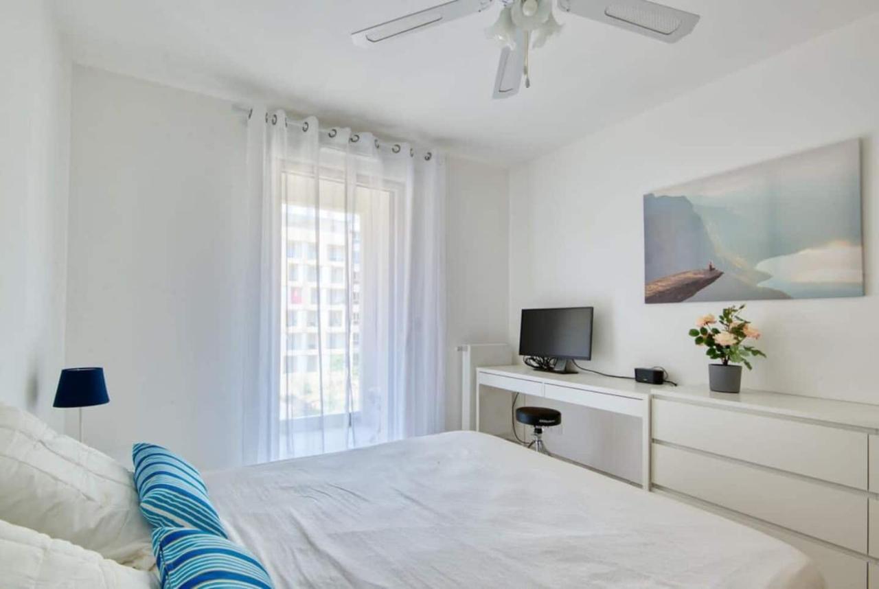 Le Fonction, Meuble 4 Etoiles, Avec Parking Boxe Aix-en-Provence Exterior foto